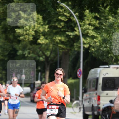 15.06.2025 - REWE Women's Run Jannik Wohlers http://msf.ph/oto/7951962 15.06.2025 09:51:49 Laufen 10682 meine-sportfotos.de