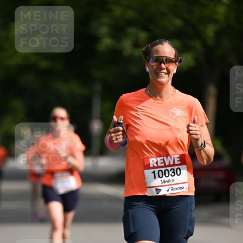 15.06.2025 - REWE Women's Run Dr. Thomas Lammeyer http://msf.ph/oto/7951967 15.06.2025 09:38:28 Laufen 10030 meine-sportfotos.de