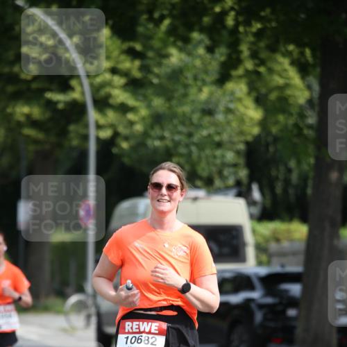 15.06.2025 - REWE Women's Run Jannik Wohlers http://msf.ph/oto/7951996 15.06.2025 09:51:52 Laufen 10682 meine-sportfotos.de