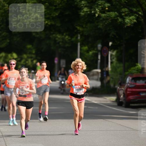 15.06.2025 - REWE Women's Run Dr. Thomas Lammeyer http://msf.ph/oto/7952021 15.06.2025 09:38:32 Laufen 10291 meine-sportfotos.de