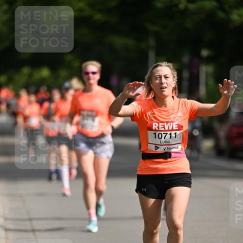 15.06.2025 - REWE Women's Run Dr. Thomas Lammeyer http://msf.ph/oto/7952084 15.06.2025 09:38:36 Laufen 10711 meine-sportfotos.de