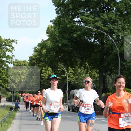 15.06.2025 - REWE Women's Run Jannik Wohlers http://msf.ph/oto/7952099 15.06.2025 09:51:58 Laufen 10799, 10586, 10561 meine-sportfotos.de