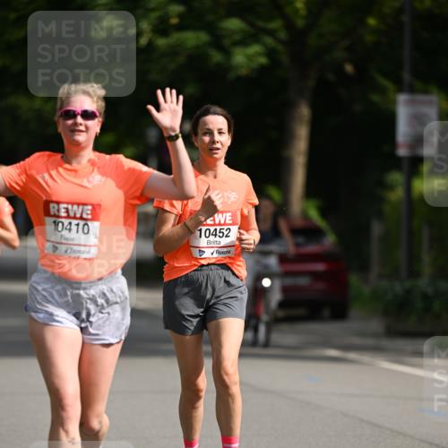 15.06.2025 - REWE Women's Run Dr. Thomas Lammeyer http://msf.ph/oto/7952103 15.06.2025 09:38:38 Laufen 10410, 10452 meine-sportfotos.de