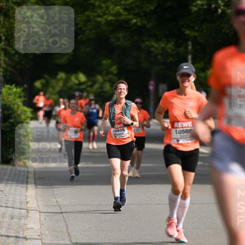 15.06.2025 - REWE Women's Run Dr. Thomas Lammeyer http://msf.ph/oto/7952109 15.06.2025 09:38:39 Laufen 70850, 10566 meine-sportfotos.de