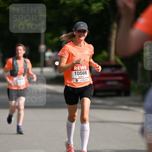 15.06.2025 - REWE Women's Run Dr. Thomas Lammeyer http://msf.ph/oto/7952134 15.06.2025 09:38:40 Laufen 10566 meine-sportfotos.de