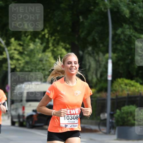 15.06.2025 - REWE Women's Run Jannik Wohlers http://msf.ph/oto/7952136 15.06.2025 09:52:03 Laufen 0308 meine-sportfotos.de