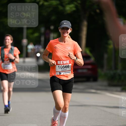 15.06.2025 - REWE Women's Run Dr. Thomas Lammeyer http://msf.ph/oto/7952137 15.06.2025 09:38:41 Laufen 10566 meine-sportfotos.de