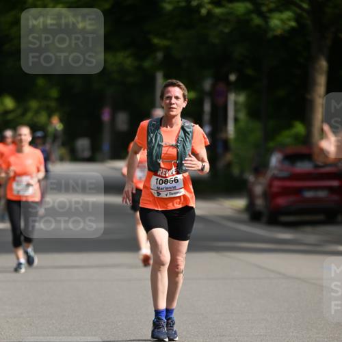 15.06.2025 - REWE Women's Run Dr. Thomas Lammeyer http://msf.ph/oto/7952152 15.06.2025 09:38:42 Laufen 10856 meine-sportfotos.de