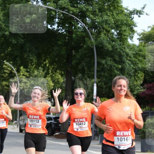 15.06.2025 - REWE Women's Run Jannik Wohlers http://msf.ph/oto/7952190 15.06.2025 09:52:07 Laufen 0190, 10112, 10412, 10161 meine-sportfotos.de