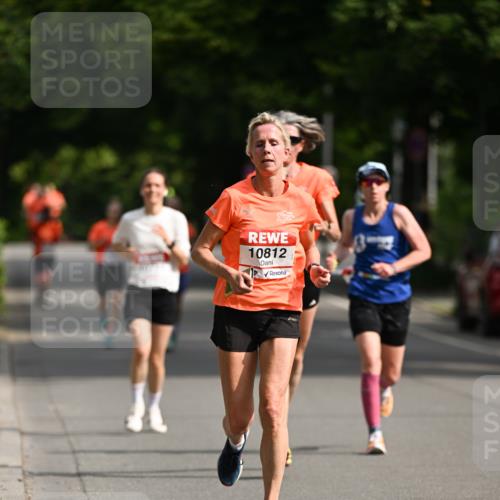 15.06.2025 - REWE Women's Run Dr. Thomas Lammeyer http://msf.ph/oto/7952235 15.06.2025 09:38:53 Laufen 10812 meine-sportfotos.de