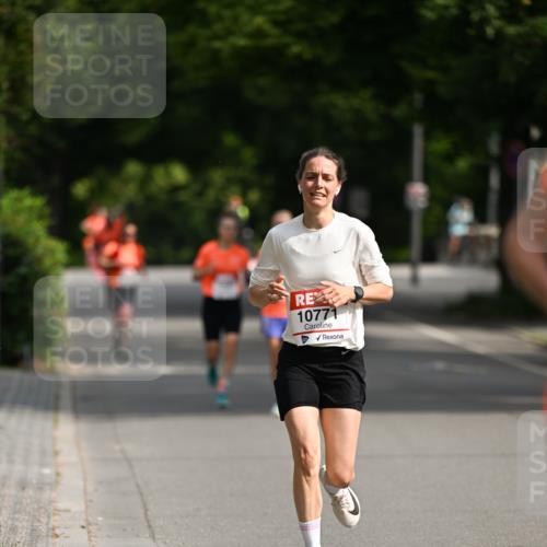 15.06.2025 - REWE Women's Run Dr. Thomas Lammeyer http://msf.ph/oto/7952256 15.06.2025 09:38:55 Laufen 1077 meine-sportfotos.de