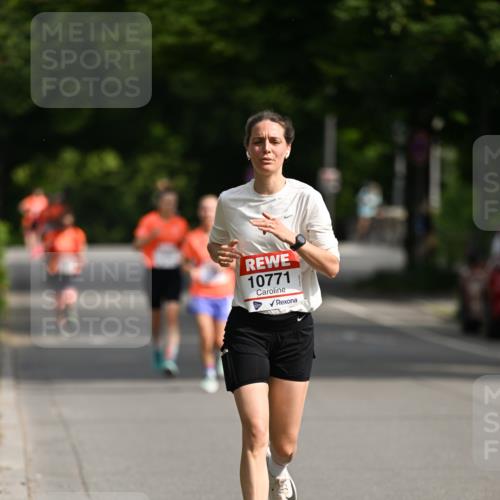 15.06.2025 - REWE Women's Run Dr. Thomas Lammeyer http://msf.ph/oto/7952260 15.06.2025 09:38:56 Laufen 10771 meine-sportfotos.de