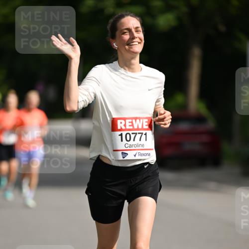 15.06.2025 - REWE Women's Run Dr. Thomas Lammeyer http://msf.ph/oto/7952275 15.06.2025 09:38:58 Laufen 10771 meine-sportfotos.de