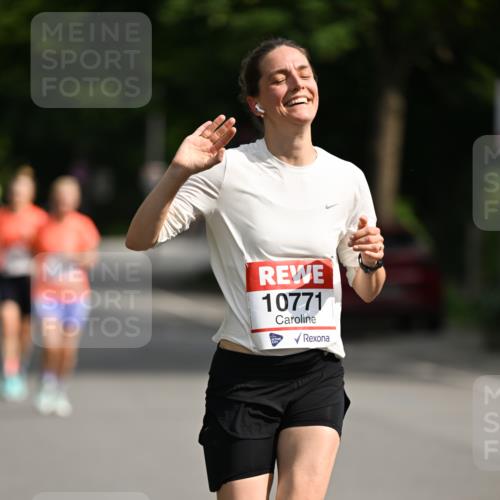 15.06.2025 - REWE Women's Run Dr. Thomas Lammeyer http://msf.ph/oto/7952277 15.06.2025 09:38:58 Laufen 10771 meine-sportfotos.de