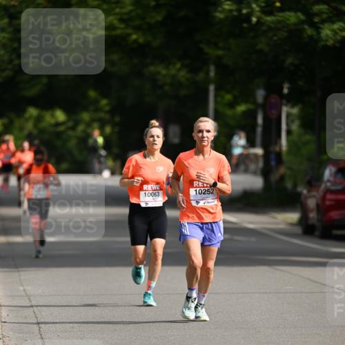 15.06.2025 - REWE Women's Run Dr. Thomas Lammeyer http://msf.ph/oto/7952279 15.06.2025 09:39:00 Laufen 10063, 10252 meine-sportfotos.de