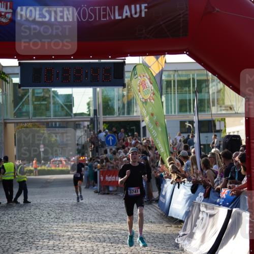 13.06.2025 - Holstenköstenlauf Felixshl http://msf.ph/oto/7952289 13.06.2025 19:39:45 Laufen 2352, 3741 meine-sportfotos.de
