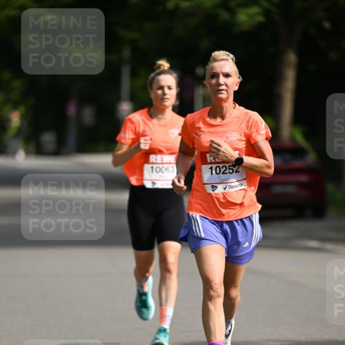 15.06.2025 - REWE Women's Run Dr. Thomas Lammeyer http://msf.ph/oto/7952307 15.06.2025 09:39:03 Laufen 10063, 10252 meine-sportfotos.de