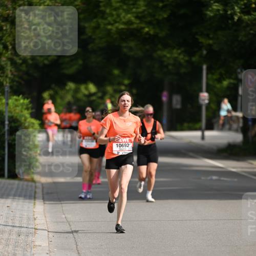 15.06.2025 - REWE Women's Run Dr. Thomas Lammeyer http://msf.ph/oto/7952351 15.06.2025 09:39:13 Laufen 10692 meine-sportfotos.de