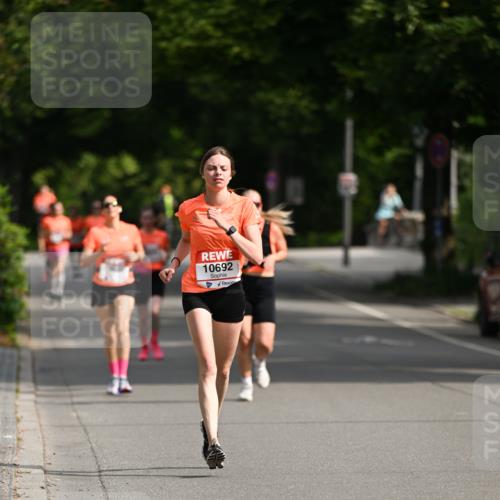 15.06.2025 - REWE Women's Run Dr. Thomas Lammeyer http://msf.ph/oto/7952361 15.06.2025 09:39:15 Laufen 10692 meine-sportfotos.de