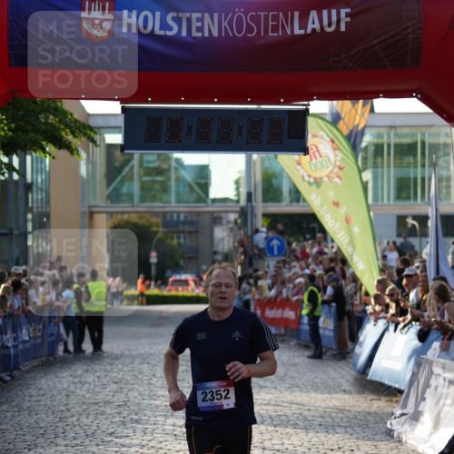 13.06.2025 - Holstenköstenlauf Felixshl http://msf.ph/oto/7952376 13.06.2025 19:39:52 Laufen 2352 meine-sportfotos.de