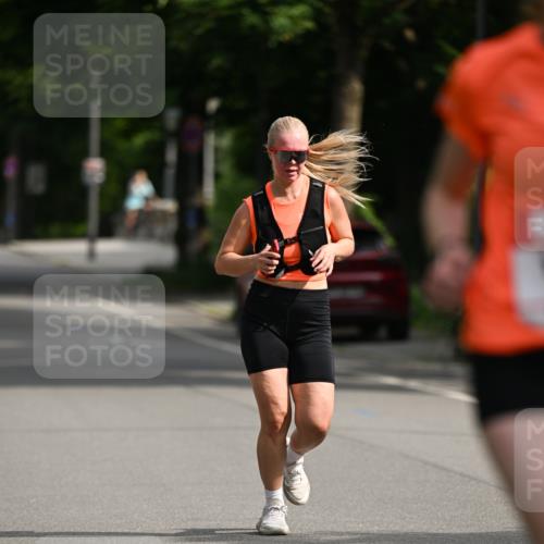 15.06.2025 - REWE Women's Run Dr. Thomas Lammeyer http://msf.ph/oto/7952396 15.06.2025 09:39:19 Laufen  meine-sportfotos.de