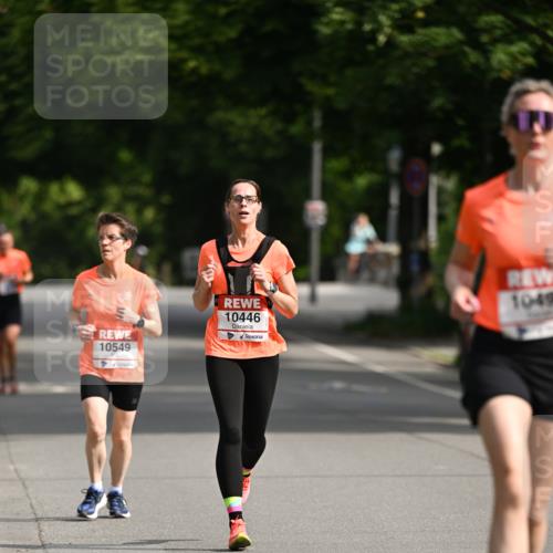 15.06.2025 - REWE Women's Run Dr. Thomas Lammeyer http://msf.ph/oto/7952469 15.06.2025 09:39:34 Laufen 10446, 10549 meine-sportfotos.de