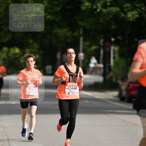 15.06.2025 - REWE Women's Run Dr. Thomas Lammeyer http://msf.ph/oto/7952472 15.06.2025 09:39:34 Laufen 10549, 10446 meine-sportfotos.de
