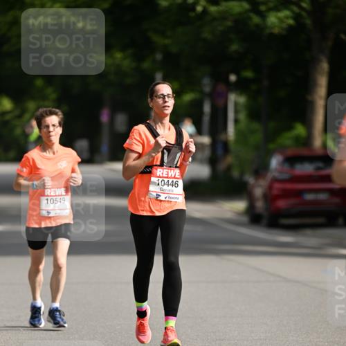 15.06.2025 - REWE Women's Run Dr. Thomas Lammeyer http://msf.ph/oto/7952478 15.06.2025 09:39:35 Laufen 10549, 10446 meine-sportfotos.de