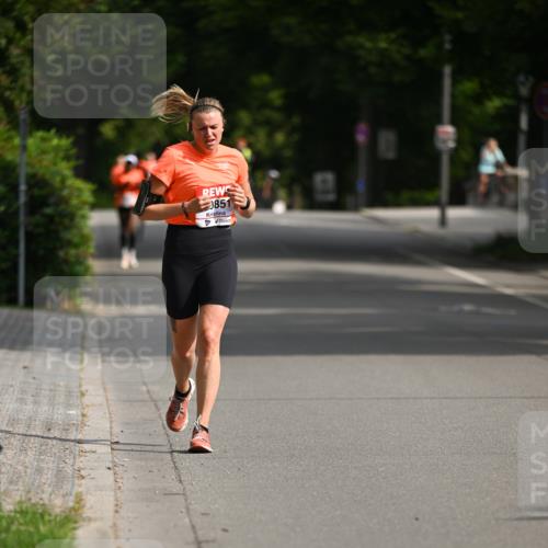 15.06.2025 - REWE Women's Run Dr. Thomas Lammeyer http://msf.ph/oto/7952500 15.06.2025 09:39:43 Laufen  meine-sportfotos.de