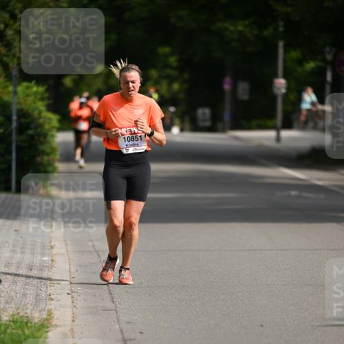15.06.2025 - REWE Women's Run Dr. Thomas Lammeyer http://msf.ph/oto/7952501 15.06.2025 09:39:44 Laufen 10851 meine-sportfotos.de