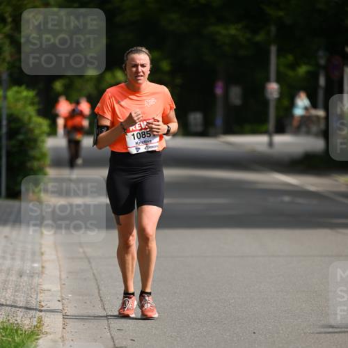 15.06.2025 - REWE Women's Run Dr. Thomas Lammeyer http://msf.ph/oto/7952513 15.06.2025 09:39:45 Laufen 1085 meine-sportfotos.de