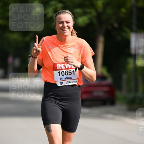 15.06.2025 - REWE Women's Run Dr. Thomas Lammeyer http://msf.ph/oto/7952539 15.06.2025 09:39:47 Laufen 10851 meine-sportfotos.de