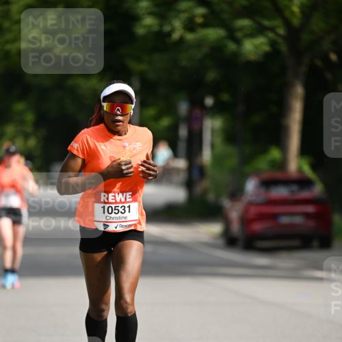 15.06.2025 - REWE Women's Run Dr. Thomas Lammeyer http://msf.ph/oto/7952546 15.06.2025 09:40:01 Laufen 10531 meine-sportfotos.de