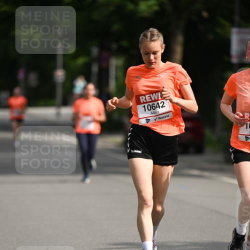 15.06.2025 - REWE Women's Run Dr. Thomas Lammeyer http://msf.ph/oto/7952637 15.06.2025 09:40:18 Laufen 10642 meine-sportfotos.de