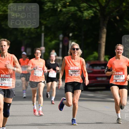 15.06.2025 - REWE Women's Run Dr. Thomas Lammeyer http://msf.ph/oto/7952691 15.06.2025 09:40:29 Laufen 10496, 10079, 10364, 10571 meine-sportfotos.de
