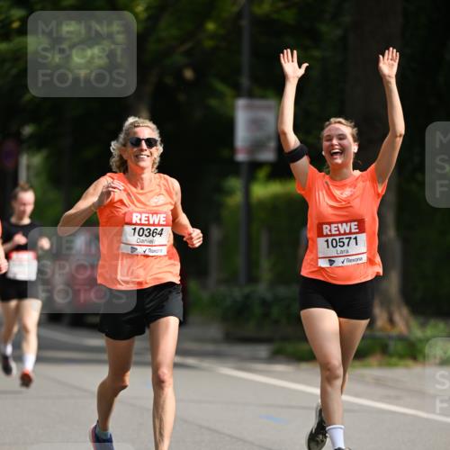 15.06.2025 - REWE Women's Run Dr. Thomas Lammeyer http://msf.ph/oto/7952698 15.06.2025 09:40:30 Laufen 10364, 10571 meine-sportfotos.de