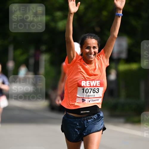 15.06.2025 - REWE Women's Run Dr. Thomas Lammeyer http://msf.ph/oto/7952739 15.06.2025 09:40:36 Laufen 10763 meine-sportfotos.de