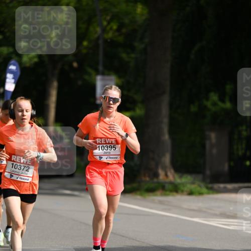 15.06.2025 - REWE Women's Run Dr. Thomas Lammeyer http://msf.ph/oto/7952778 15.06.2025 09:40:43 Laufen 10372, 10395 meine-sportfotos.de