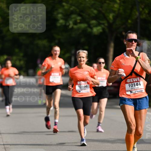 15.06.2025 - REWE Women's Run Dr. Thomas Lammeyer http://msf.ph/oto/7952827 15.06.2025 09:40:50 Laufen 10156, 10144 meine-sportfotos.de