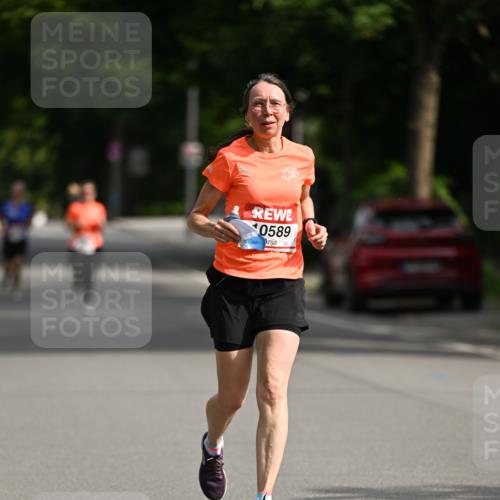 15.06.2025 - REWE Women's Run Dr. Thomas Lammeyer http://msf.ph/oto/7952897 15.06.2025 09:41:02 Laufen 0589 meine-sportfotos.de