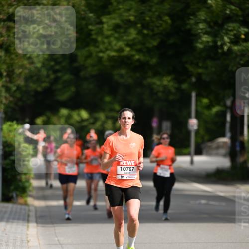 15.06.2025 - REWE Women's Run Dr. Thomas Lammeyer http://msf.ph/oto/7952907 15.06.2025 09:41:06 Laufen 10767 meine-sportfotos.de
