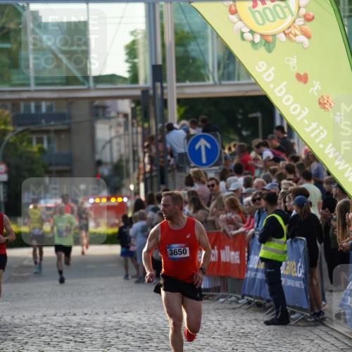 13.06.2025 - Holstenköstenlauf Felixshl http://msf.ph/oto/7952939 13.06.2025 19:42:19 Laufen 2690, 3650, 3811 meine-sportfotos.de