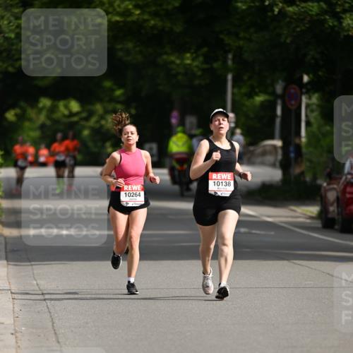 15.06.2025 - REWE Women's Run Dr. Thomas Lammeyer http://msf.ph/oto/7953006 15.06.2025 09:41:19 Laufen 10264, 10138 meine-sportfotos.de