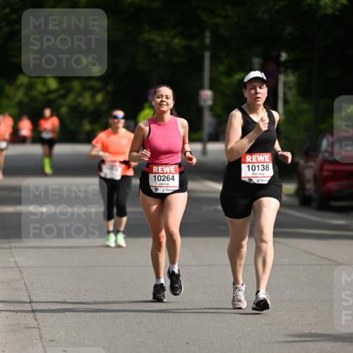 15.06.2025 - REWE Women's Run Dr. Thomas Lammeyer http://msf.ph/oto/7953025 15.06.2025 09:41:21 Laufen 10264, 10138 meine-sportfotos.de
