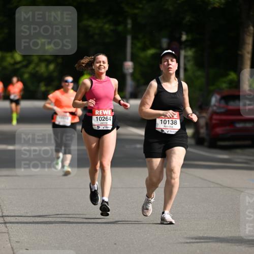 15.06.2025 - REWE Women's Run Dr. Thomas Lammeyer http://msf.ph/oto/7953027 15.06.2025 09:41:21 Laufen 10264, 10138 meine-sportfotos.de