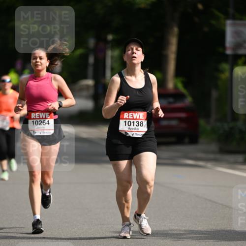 15.06.2025 - REWE Women's Run Dr. Thomas Lammeyer http://msf.ph/oto/7953035 15.06.2025 09:41:22 Laufen 10264, 10138 meine-sportfotos.de