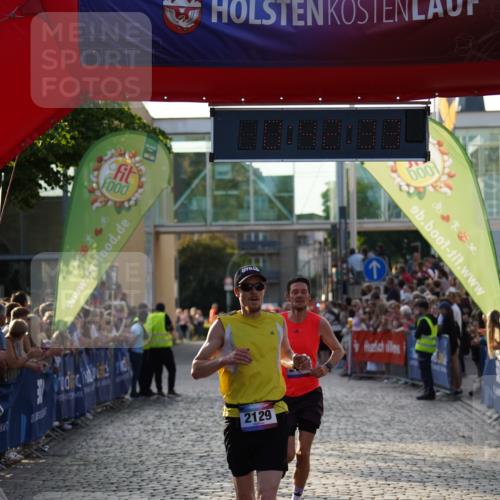 13.06.2025 - Holstenköstenlauf Felixshl http://msf.ph/oto/7953038 13.06.2025 19:42:32 Laufen 2106, 2129, 2230, 2801 meine-sportfotos.de