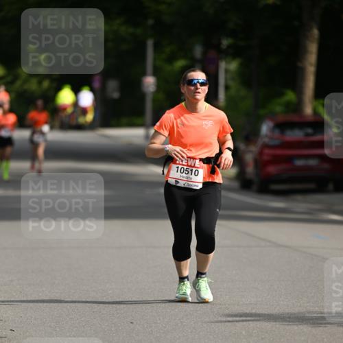 15.06.2025 - REWE Women's Run Dr. Thomas Lammeyer http://msf.ph/oto/7953053 15.06.2025 09:41:26 Laufen 10510 meine-sportfotos.de