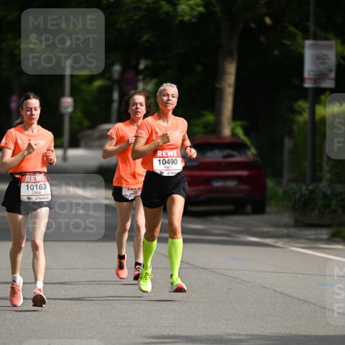 15.06.2025 - REWE Women's Run Dr. Thomas Lammeyer http://msf.ph/oto/7953099 15.06.2025 09:41:38 Laufen 10163, 1025, 10490 meine-sportfotos.de