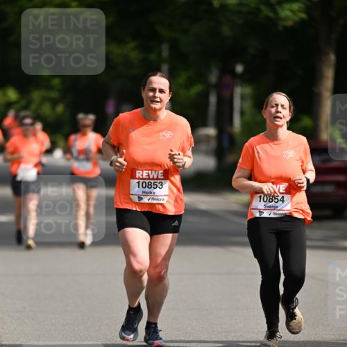 15.06.2025 - REWE Women's Run Dr. Thomas Lammeyer http://msf.ph/oto/7953144 15.06.2025 09:42:00 Laufen 10853, 10854 meine-sportfotos.de